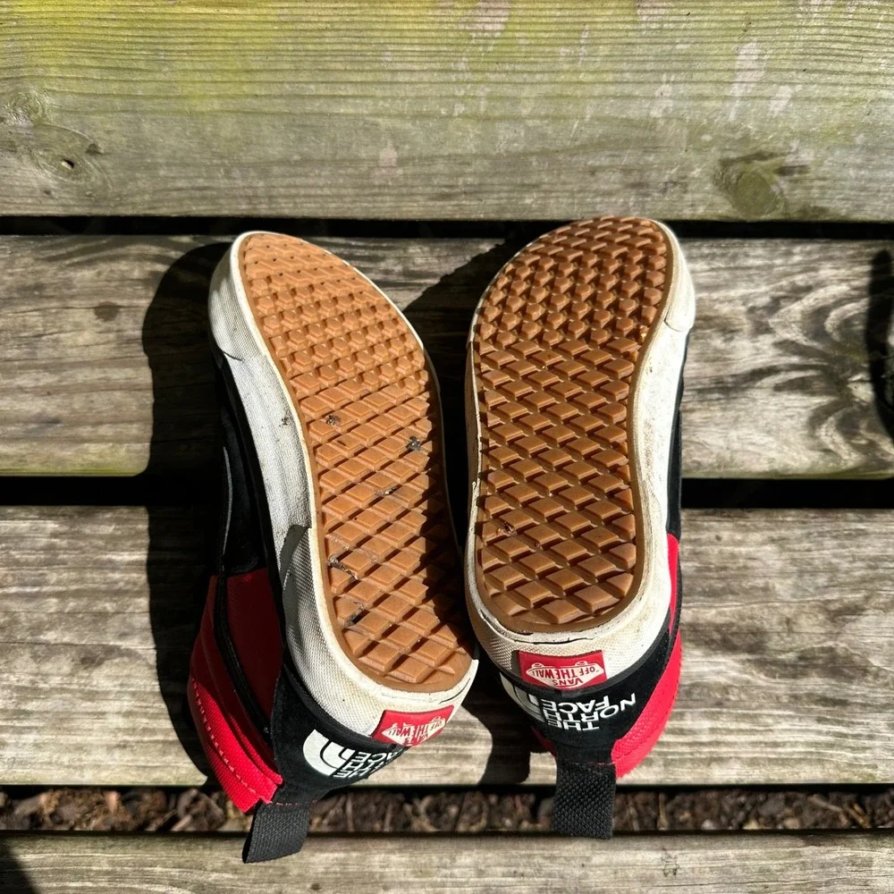 Vans x‎ The North Face Sk8-Hi 46 MTE DX Black Red Suede Sneakers Men 7.5 Women 9